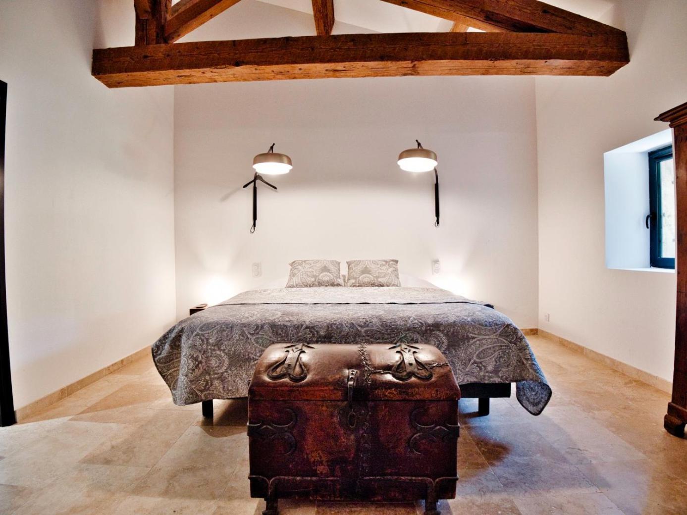 Homestay La Bambouseraie De Sulauze Miramas
